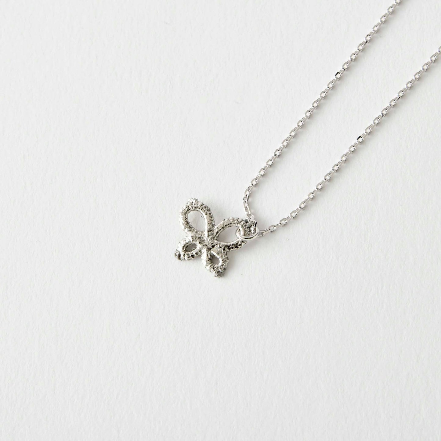 【Gold-Knot】Gold Leaf Necklace - "Choucho"=Butterfly (Made in Japan, Ishikawa)