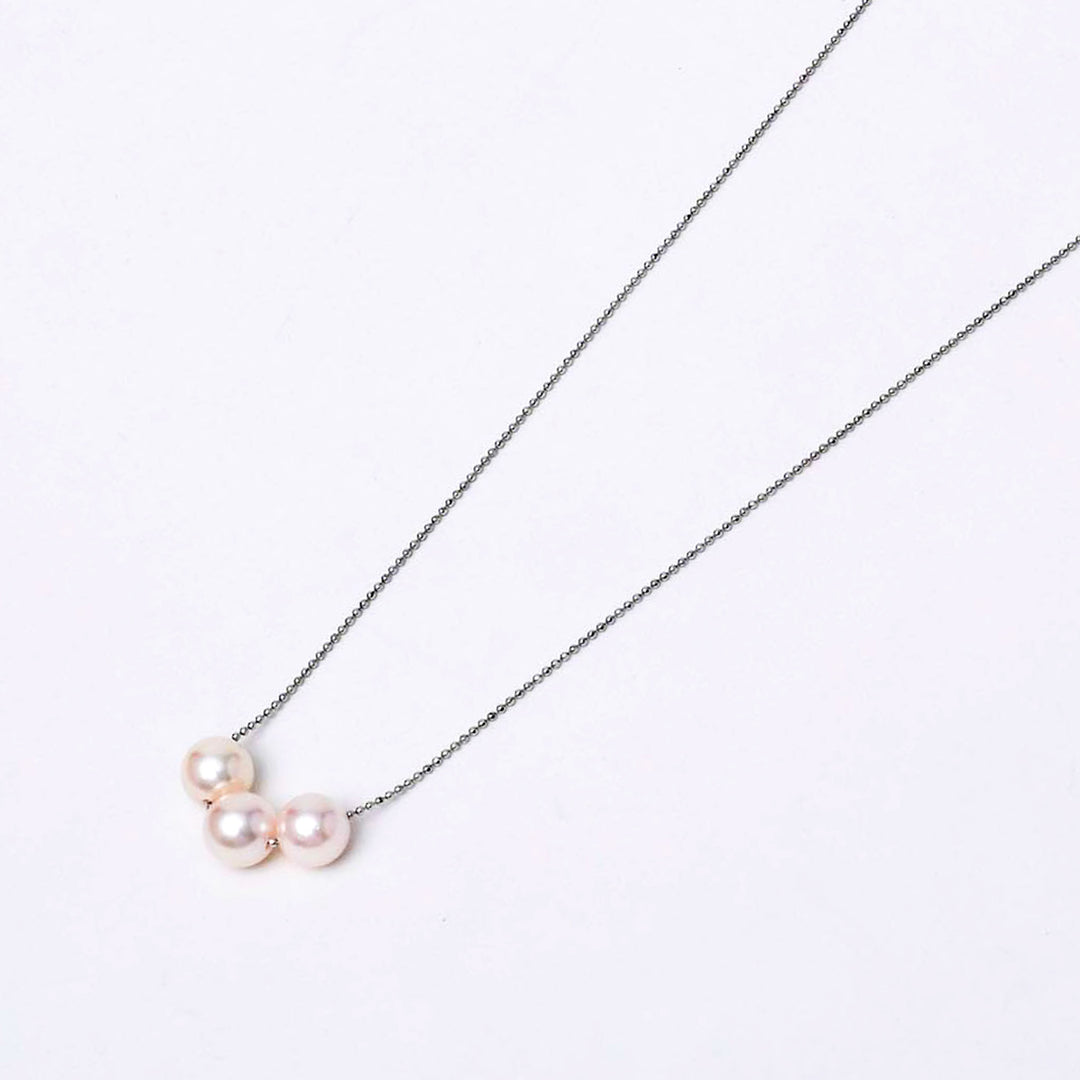 Hanadama pearl 3 bead line pendant