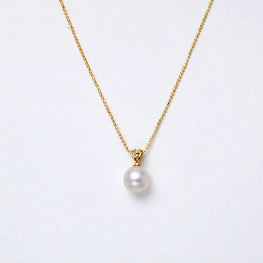 Akoya pearl 9mm bead pendant 1 diamond