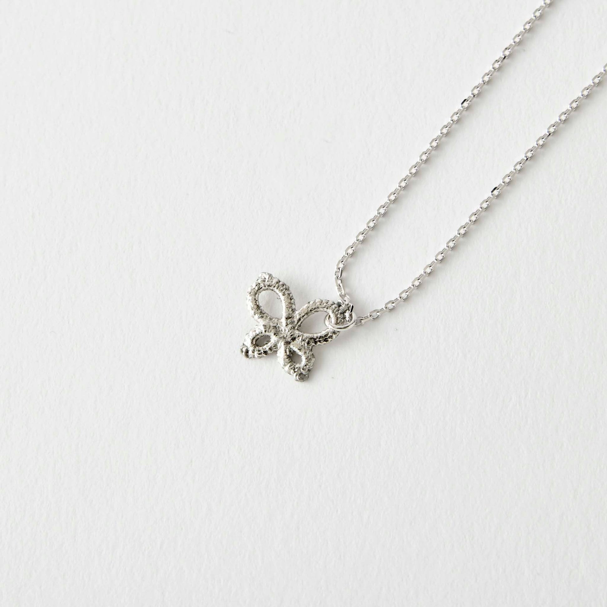 【Gold-Knot】Gold Leaf Necklace - "Choucho"=Butterfly (Made in Japan, Ishikawa)