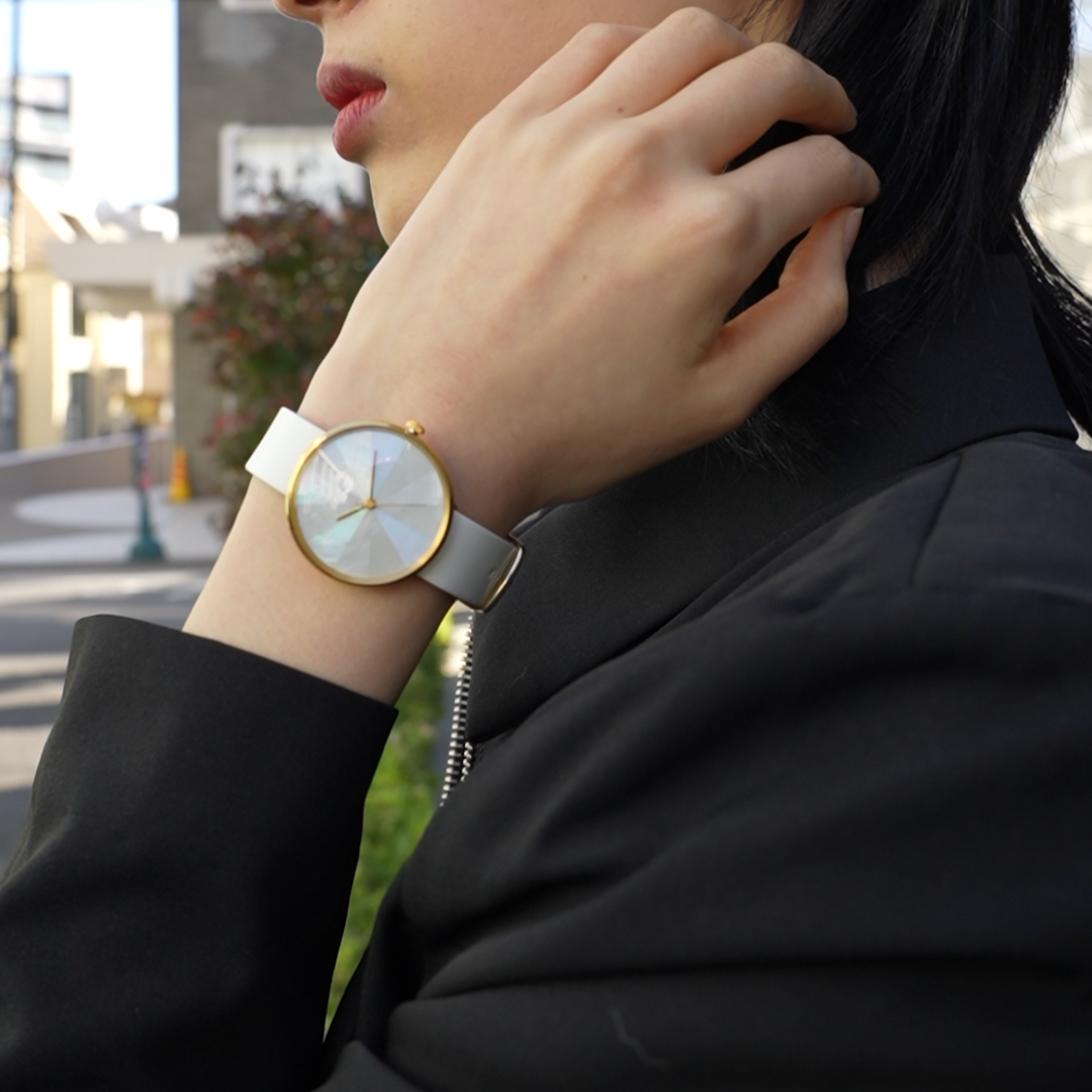 Hanamokkoはなもっこ Shiro-Chokai Wristwatch (Made in Japan, Ishikawa)