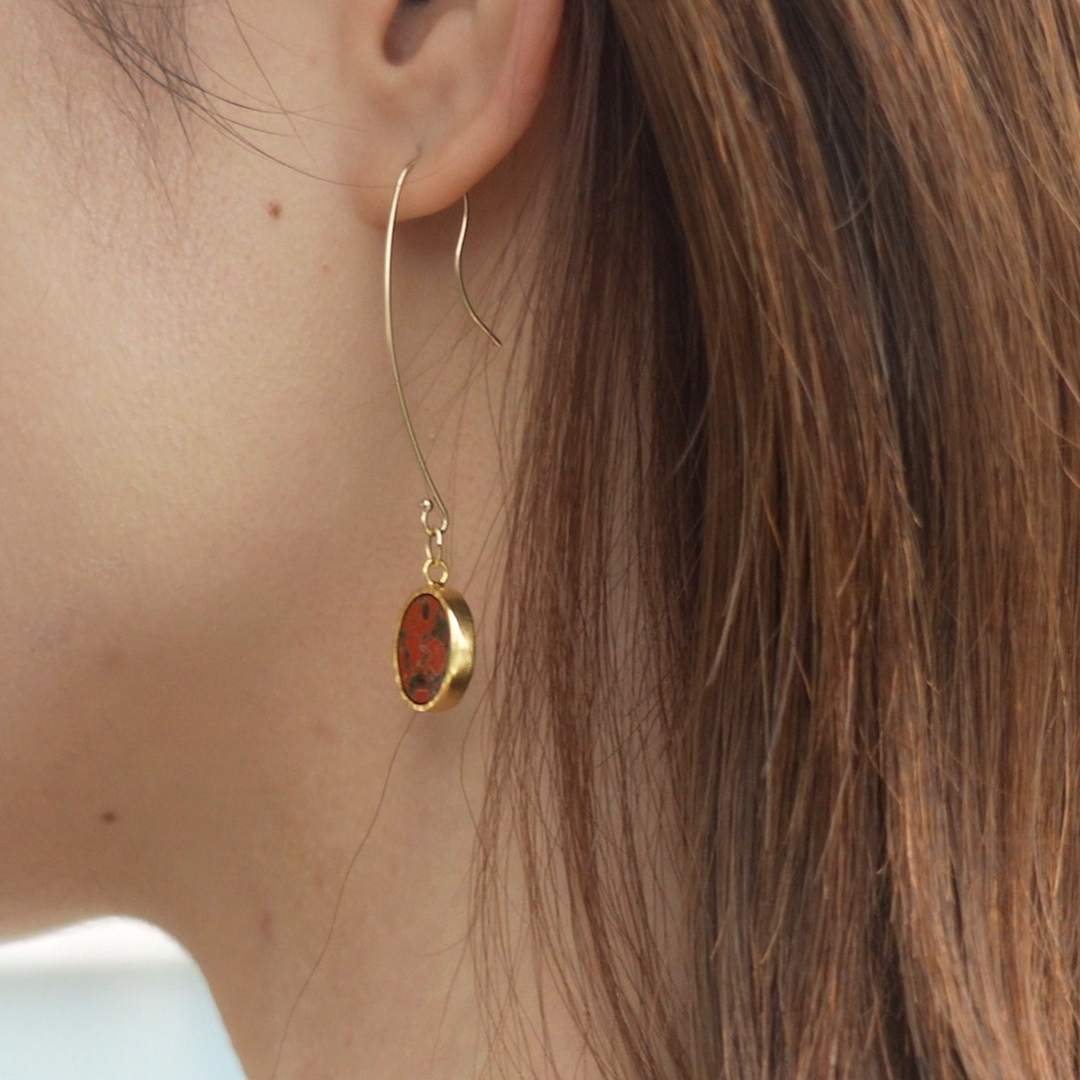 【KABA - SUCOSi】Tsugaru-nuri Basic Hook Earrings - Circle (Made in Japan, Aomori)