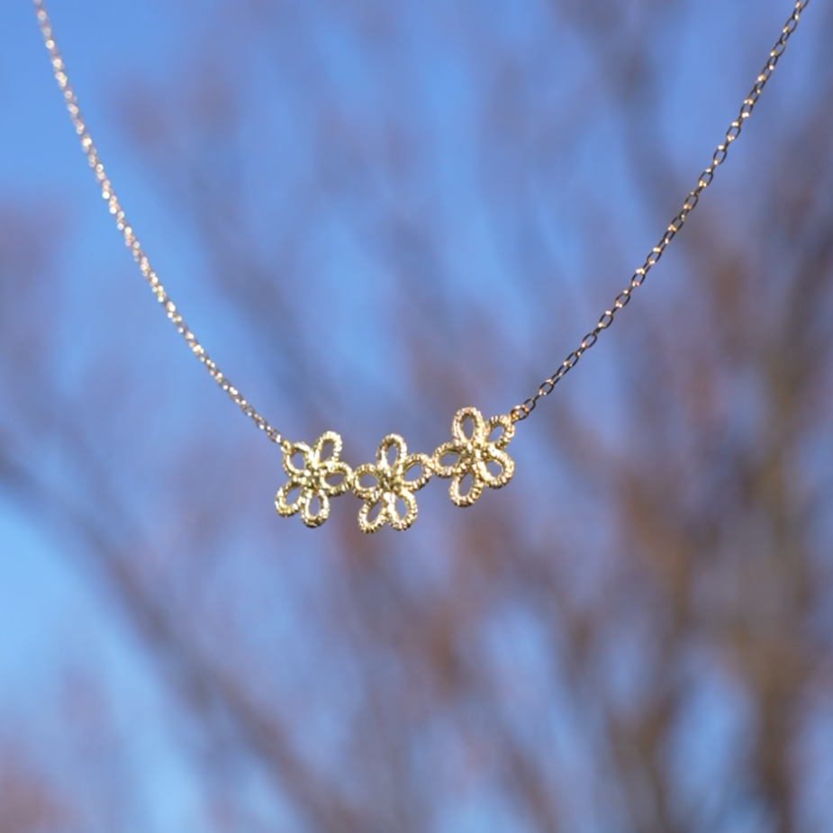 【Gold-Knot】Gold Leaf Necklace - Trio (Made in Japan, Ishikawa)