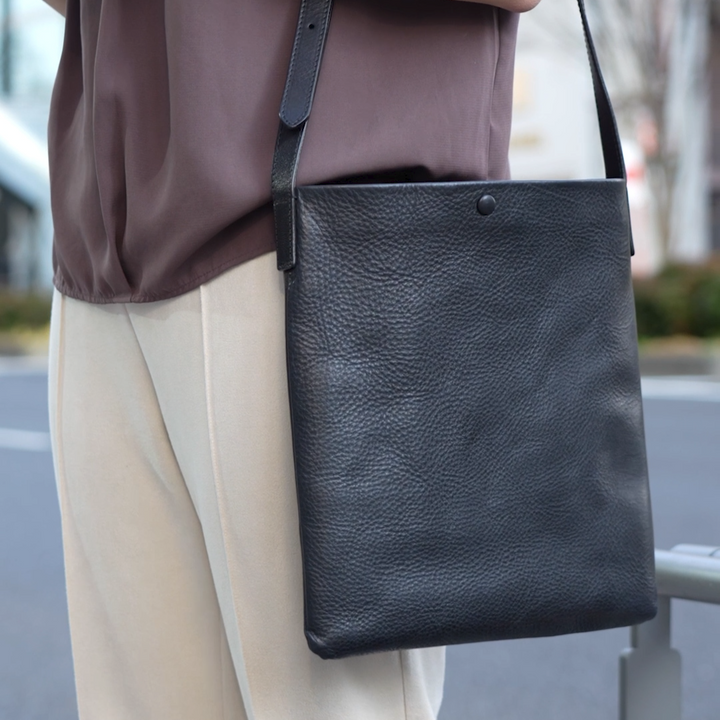 IKUTA KABAN生田鞄 CURUMI Leather Shoudler Bag (Made in Japan)