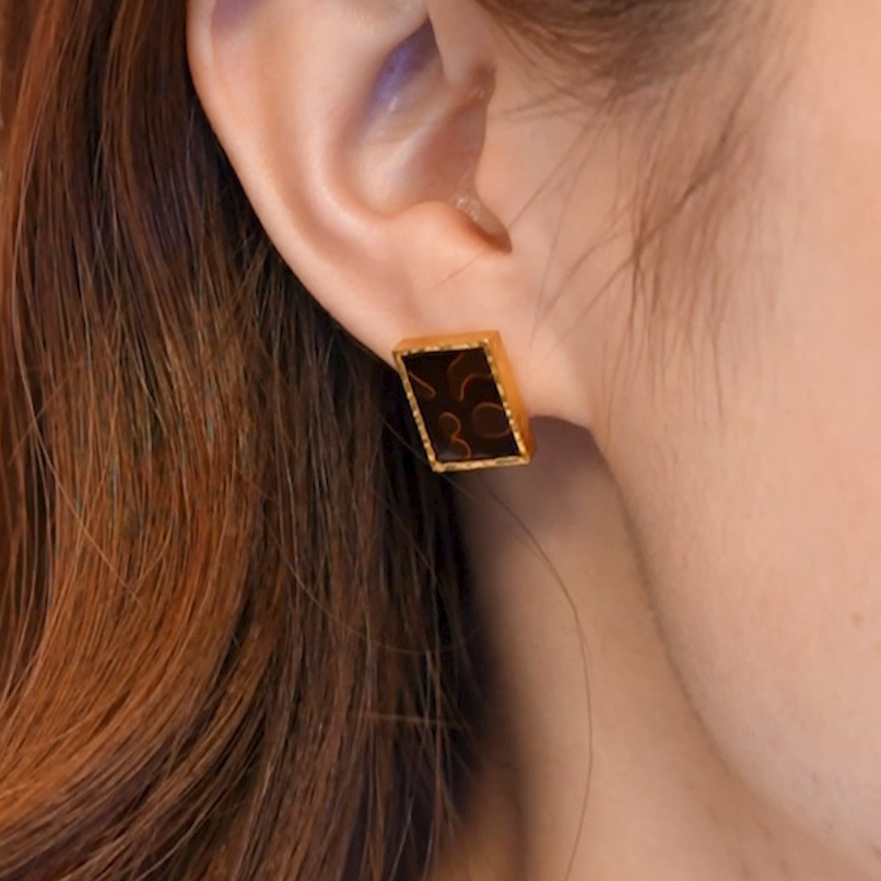 【KABA - SUCOSi】Tsugaru-nuri Basic Earrings - Square (Made in Japan, Aomori)